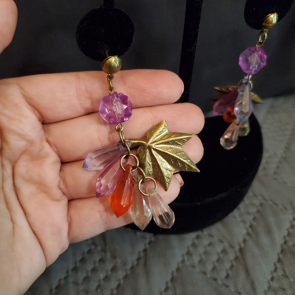 Vintage 80s Maple Leaf & Faux-Crystal Earrings - Picture 3 of 8